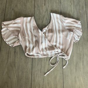 Lottie Moss faux warp cropped shirt, V-neck, short sleeve